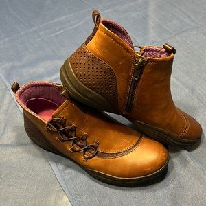 Bionica Santiago Lightweight Boots